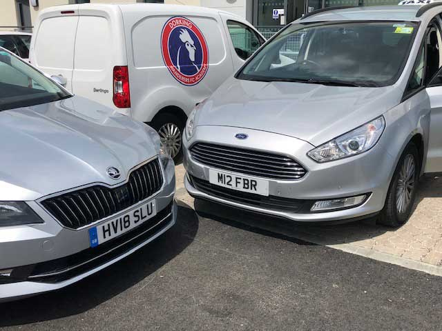 Taxis Hire Dorking